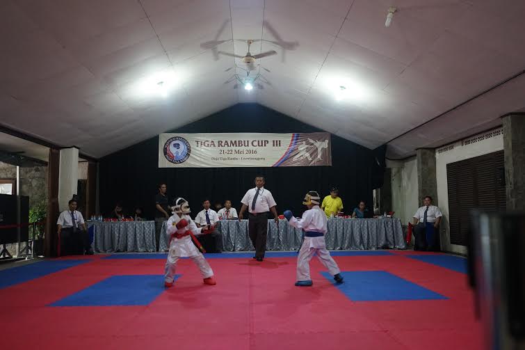 36ff690b583f5267d3b0305995defc19.jpg